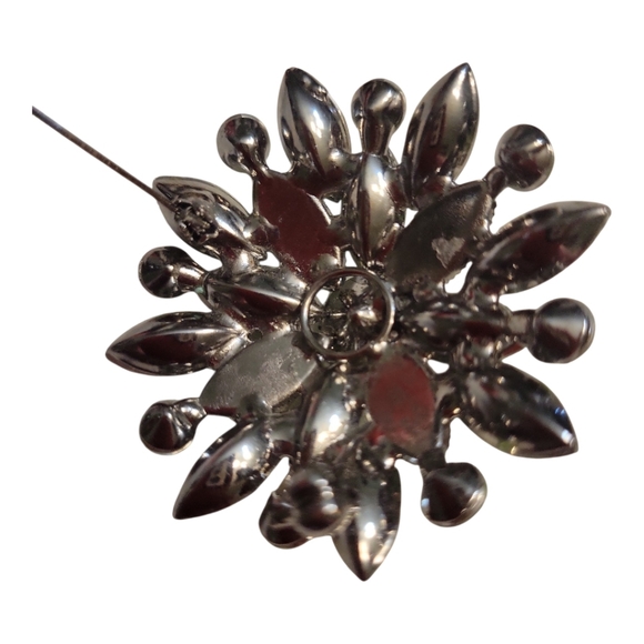 Vintagec Chartreuse Colored Brooch - Picture 5 of 6